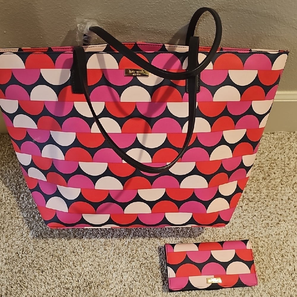 New w/o tags Kate Spade Pink and Black Stacey Shore Street  Tote Bag w/ Wallet